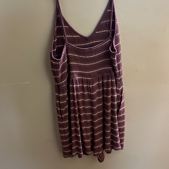 Romper with pockets - Picture 2 of 2